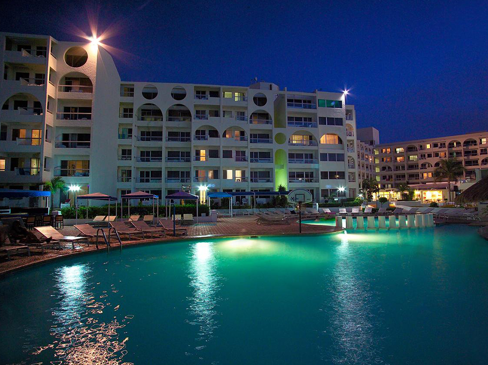 Aquamarina Beach