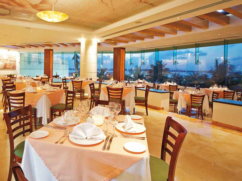 Grand Park Royal Cancún